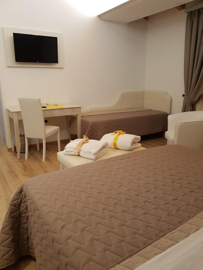 San Pietro Bed & Breakfast Mileto Ngoại thất bức ảnh